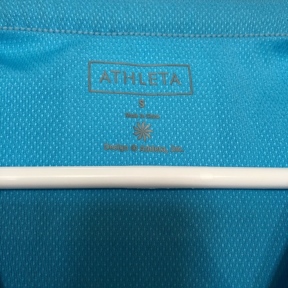 Athleta Top - Picture 2 of 3